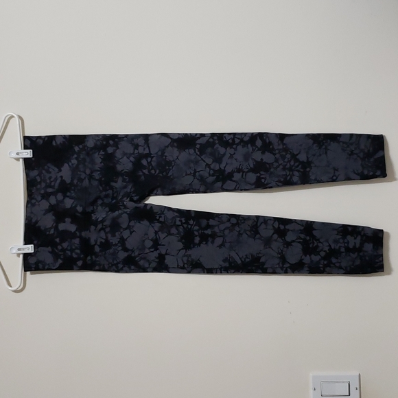 Bagatelle Seamless Tye Dye Leggings - Picture 4 of 7